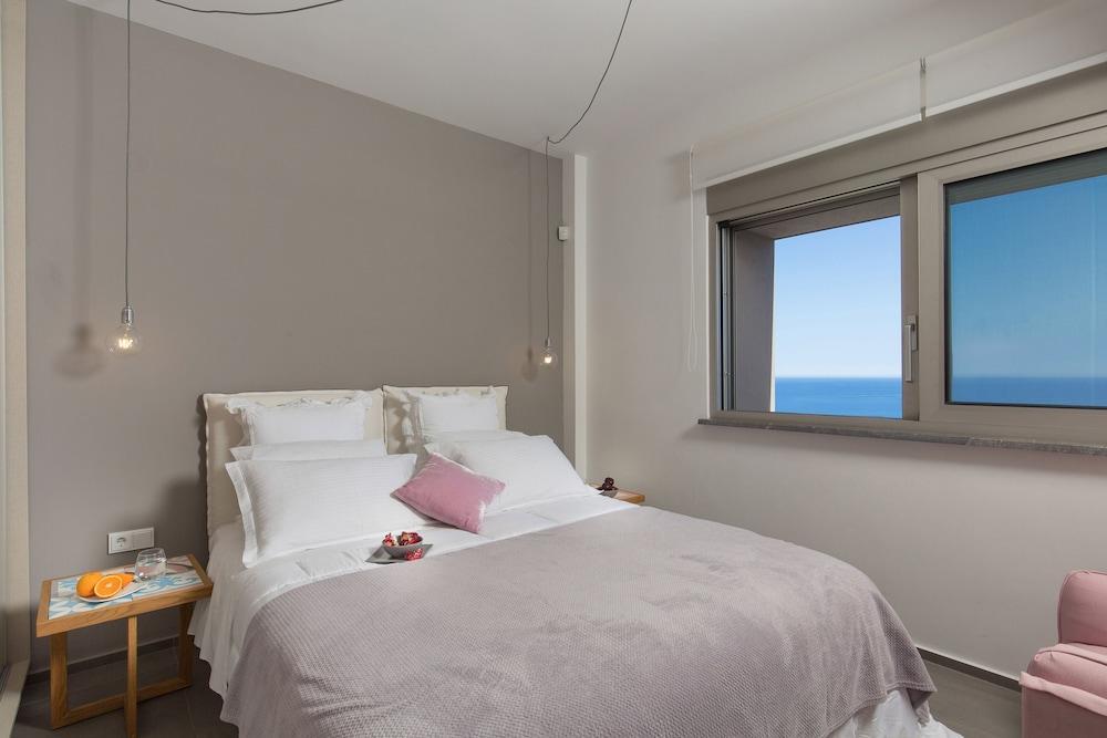Kastellakia Executive Villa